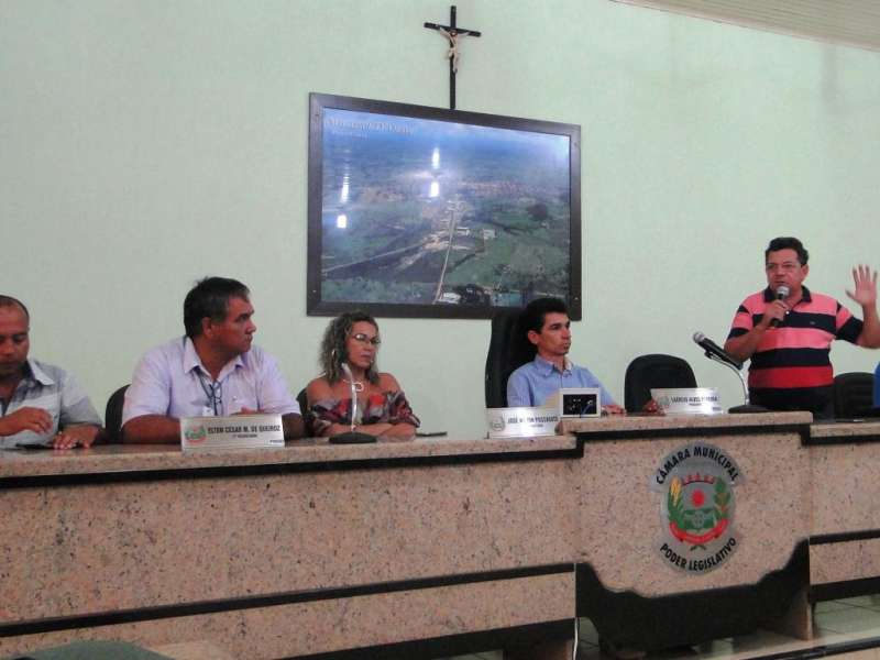 Reunião Debateu O Projeto ?renascendo As Águas de Mirassol D?oeste? 