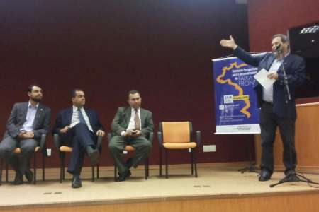 Prefeito de Cáceres Expõe Problemas e Aponta Soluções Para A Faixa de Fronteira 