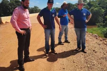 Em Meio a Fortes Chuvas Consórcio Nascentes do Pantanal Trabalha para Manter a Trafegabilidade nas Rodovias da Região