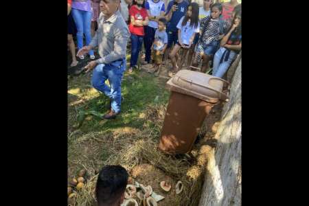 Ação Na Comunidade Das Botas do Município de Araputanga - Mt 