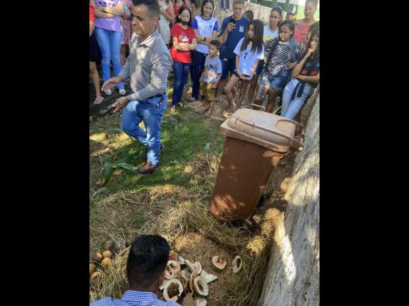 Ação Na Comunidade Das Botas do Município de Araputanga - Mt 