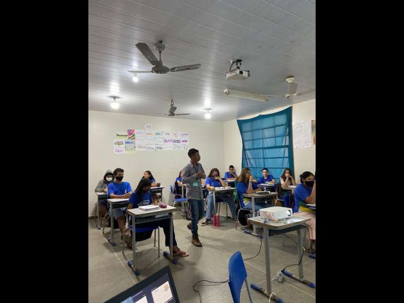Oficina de Compostagem Na Escola Estadual 13 de Maio 