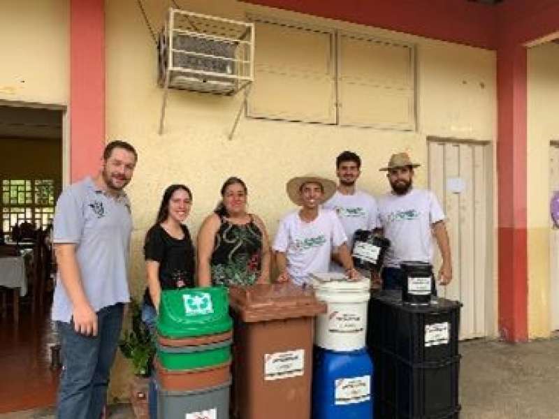 Visita Na Escola Estadual Dr. José Gentil da Silva 