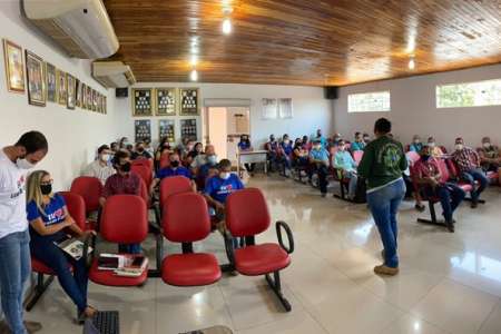 Capacitação de Membros da Associação de Catadores de Lambari D\'oeste - Mt 