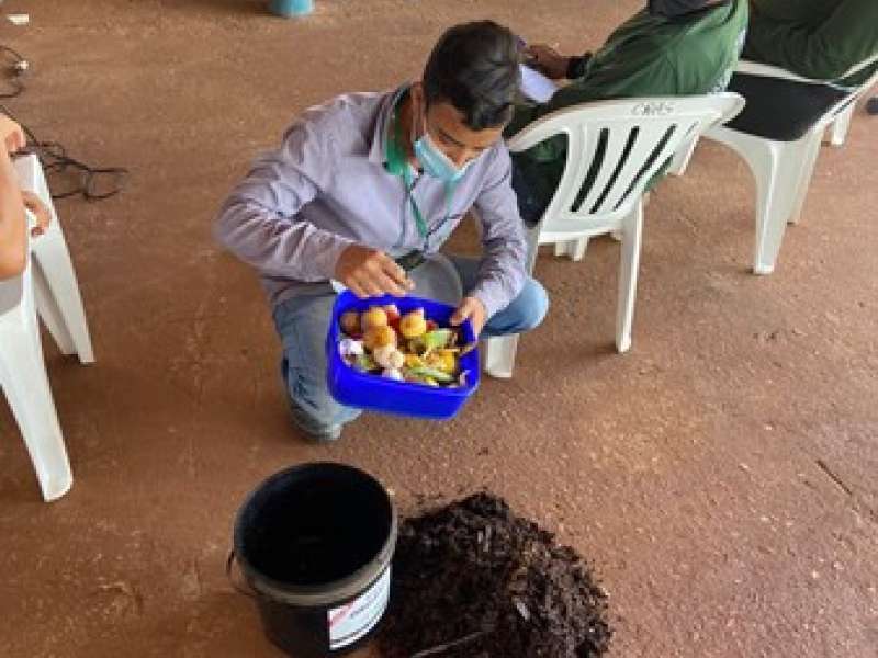 Capacitação de Membros da Associação de Catadores de Curvelândia - Mt 